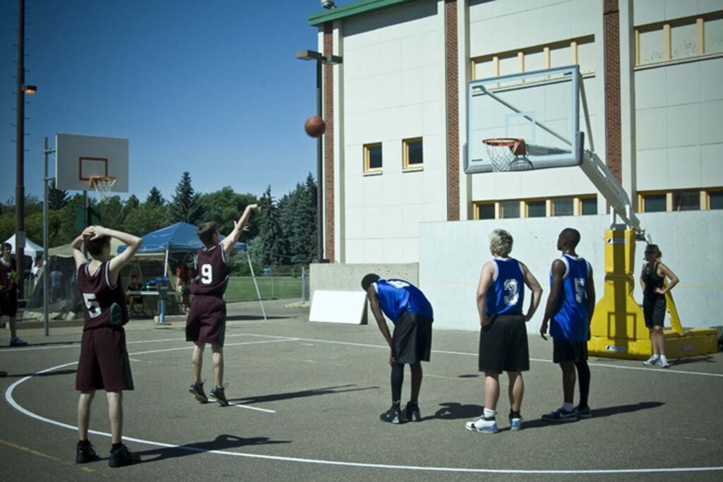 20 3100 Basketball6 135